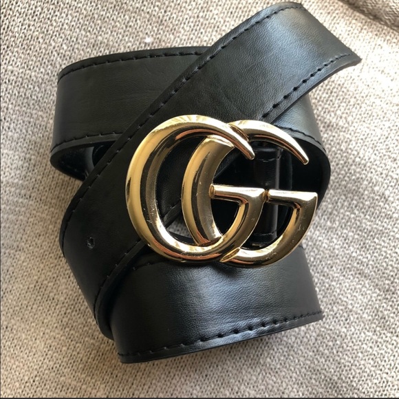 BLAC AND GOLD GUCCI BELT